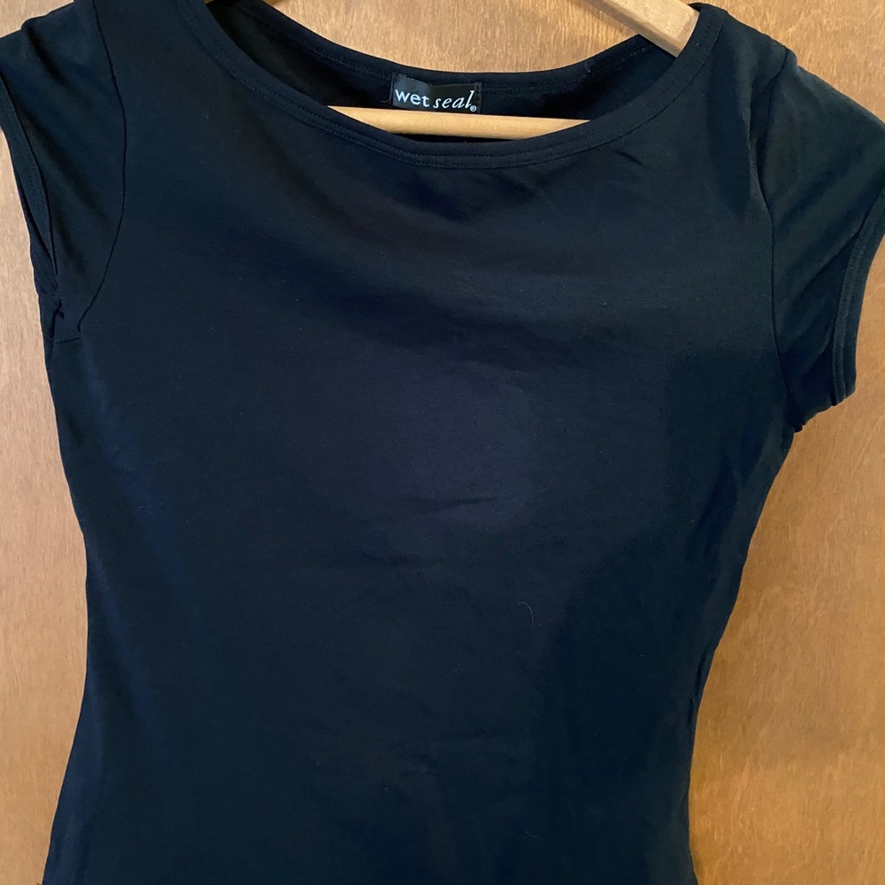 Wet seal top